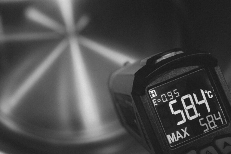 laboratory temperature monitoring system